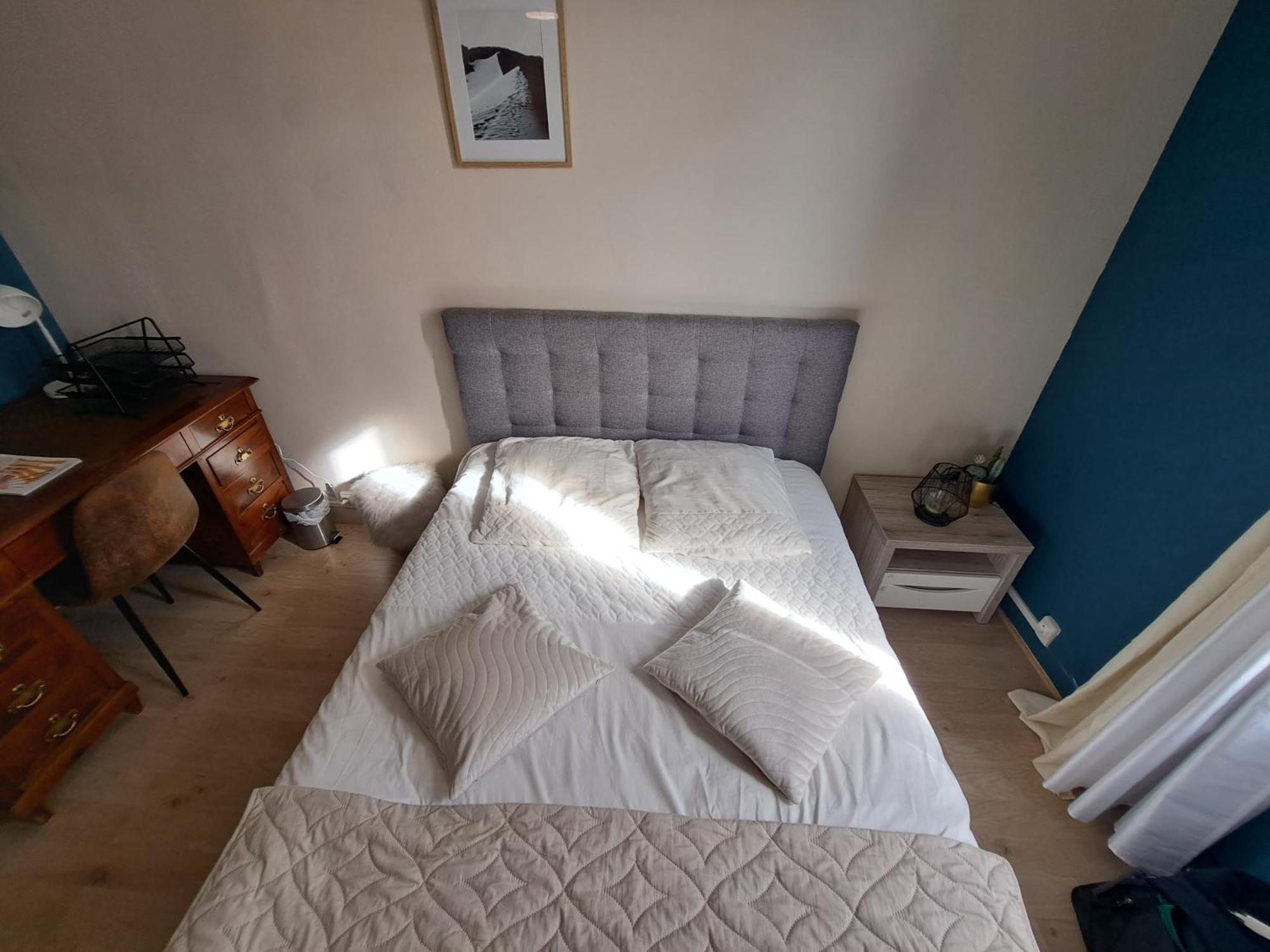 Chambre privée dans appartement WC et SDB communes Nîmes Extérieur photo